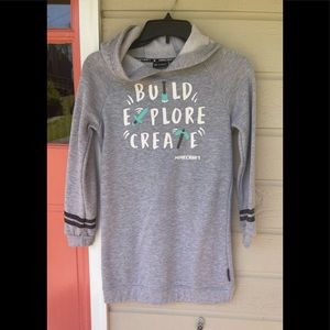 Girls 10/12 Minecraft hoodie. Hoodie is in good used condition.